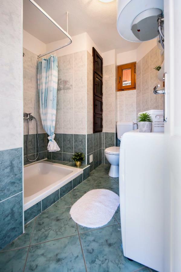 Guesthouse Ancient Stone Rovinj Extérieur photo