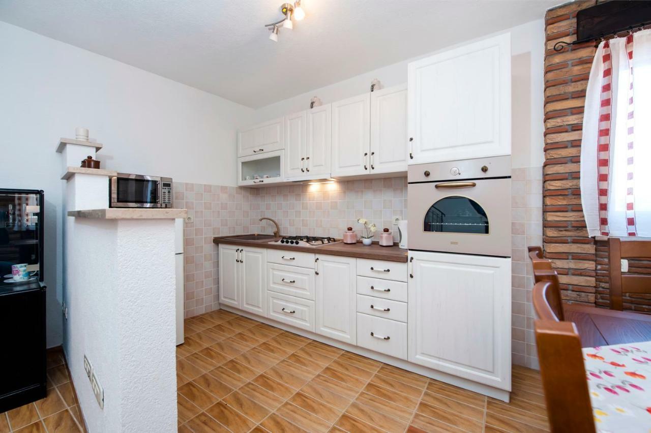 Guesthouse Ancient Stone Rovinj Extérieur photo