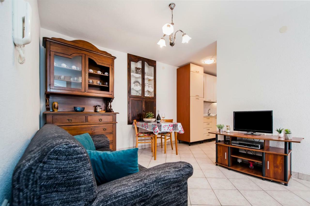 Guesthouse Ancient Stone Rovinj Extérieur photo