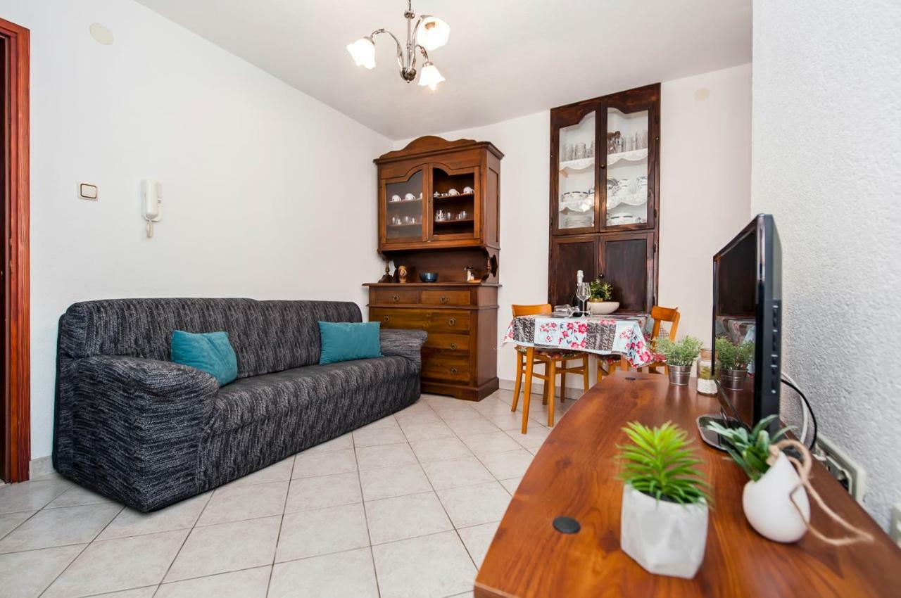 Guesthouse Ancient Stone Rovinj Extérieur photo